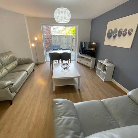 Sunderland Short Stays 2 Bedroom Apartment Free Parking Fulwell Sr6 Eksteriør bilde